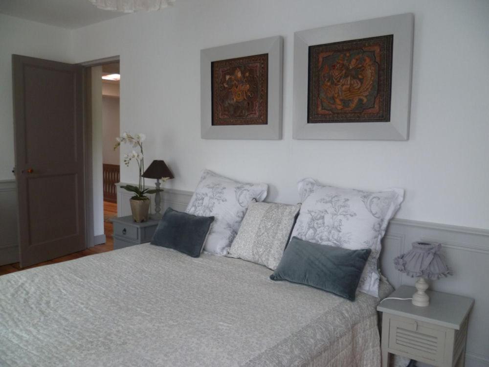 La Tonnelle Fleurie Chambres D'Hotes Sainte-Soulle 外观 照片