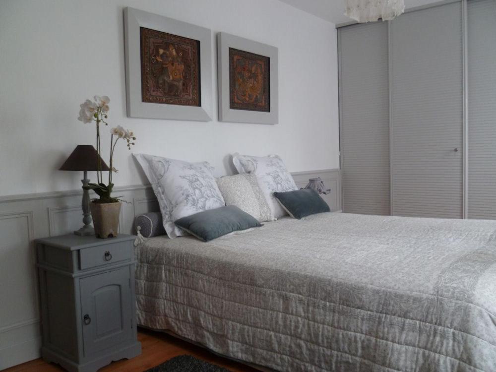 La Tonnelle Fleurie Chambres D'Hotes Sainte-Soulle 外观 照片